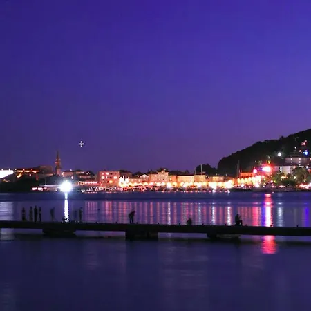 Elena&fontana Budva
